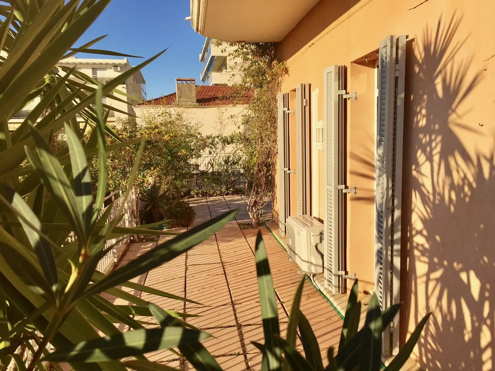 MOURILLON CADRE EXCEPTIONNEL T3 + TERRASSE + JARDIN + CAVE + GARAGE