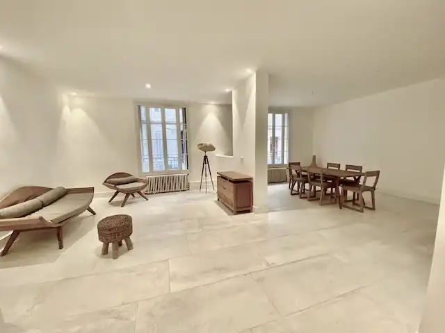 PARC CHALUCET RUE GIMELLI T5 RÉNOVÉ 153m²