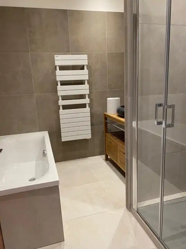 TRES BEAU T3 97m² RÉNOVÉ PLEIN SUD DERNIER ÉTAGE