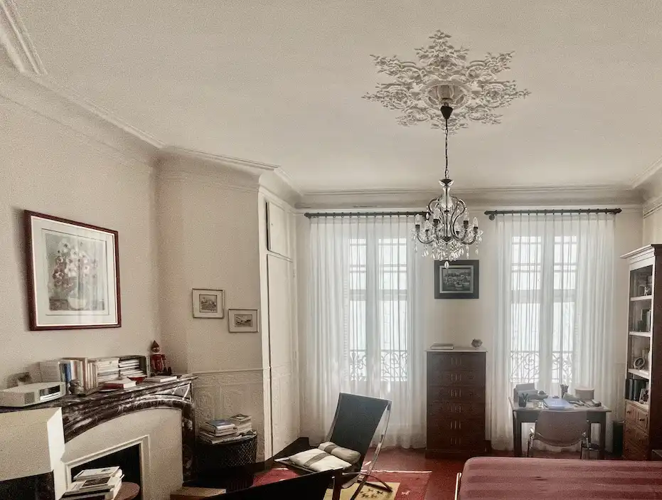 HAUSMANNIEN 90m² T3 SUD LUMINEUX ASCENSEUR, BALCONS, CAVE, MANSARDE