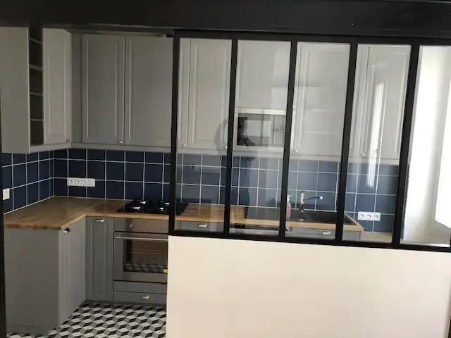 Beau T3 rénové 90m² dernier étage ascenseur + chambre de bonne + cave