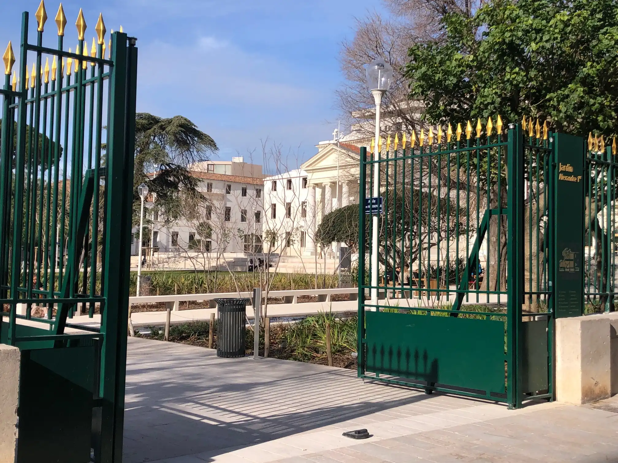 T3/4 RÉNOVÉ 89m² AVEC CAVE – RUE PEIRESC, TOULON
