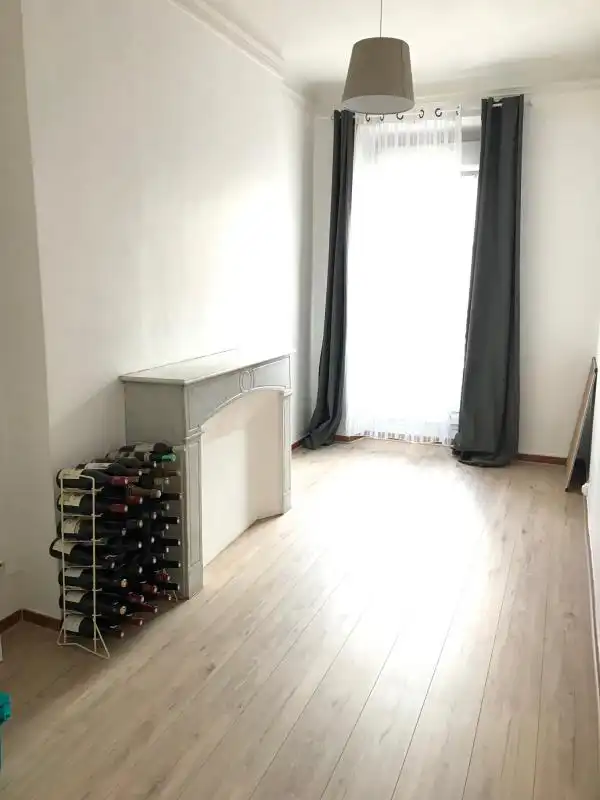 T3/4 RÉNOVÉ 89m² AVEC CAVE – RUE PEIRESC, TOULON