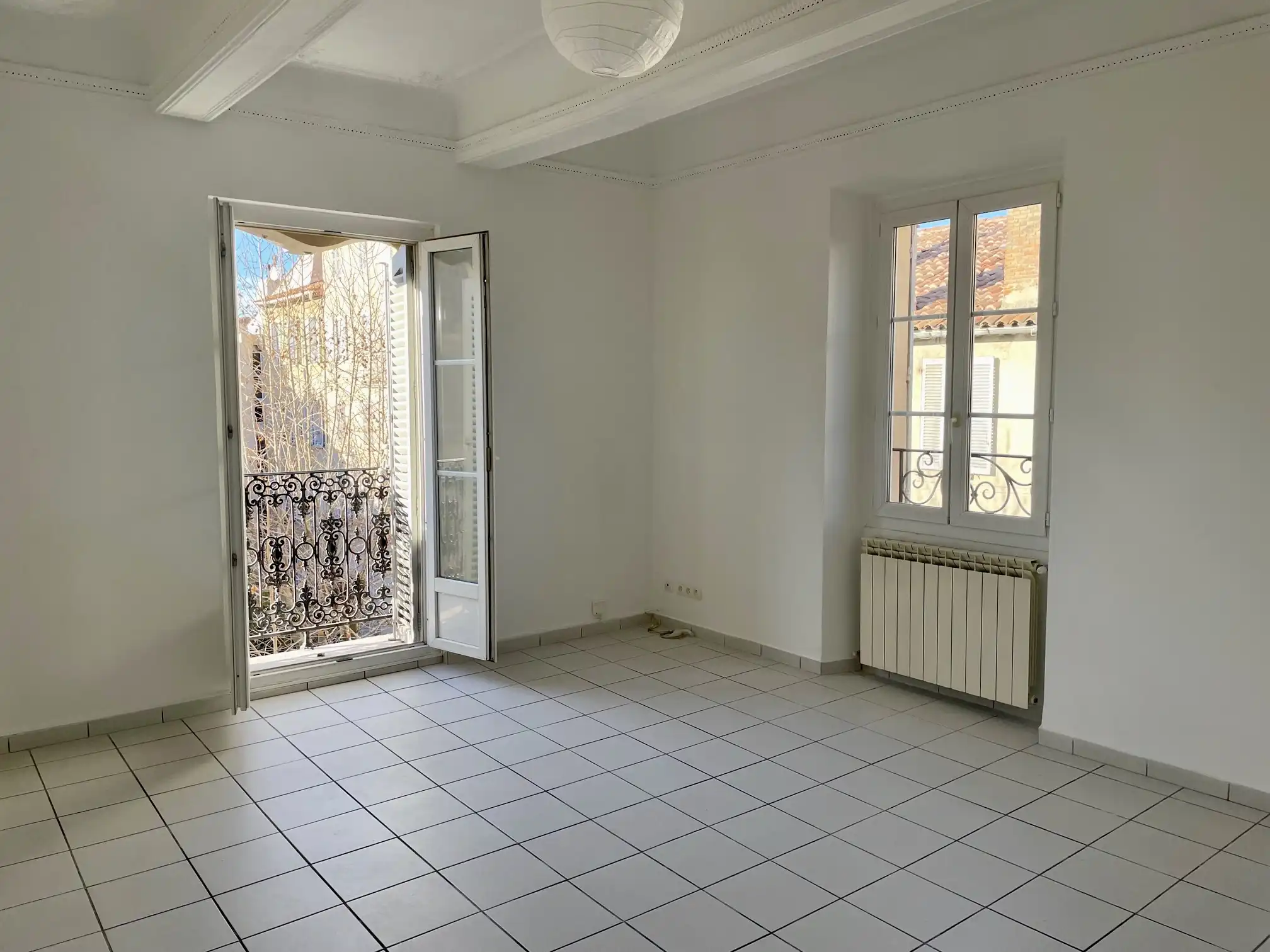 Appartement T3 4ᵉ étage avec ascenseur, cave et mansarde