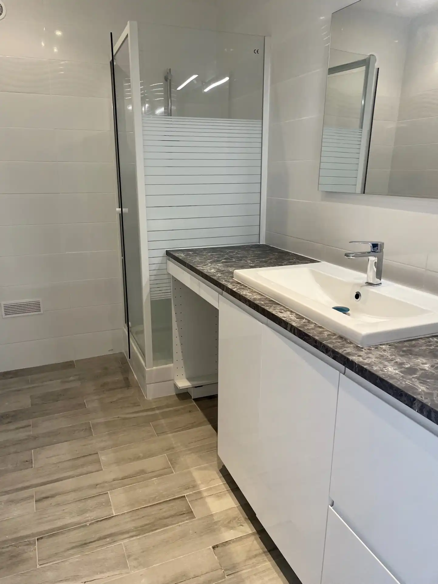 Appartement T3 4ᵉ étage avec ascenseur, cave et mansarde