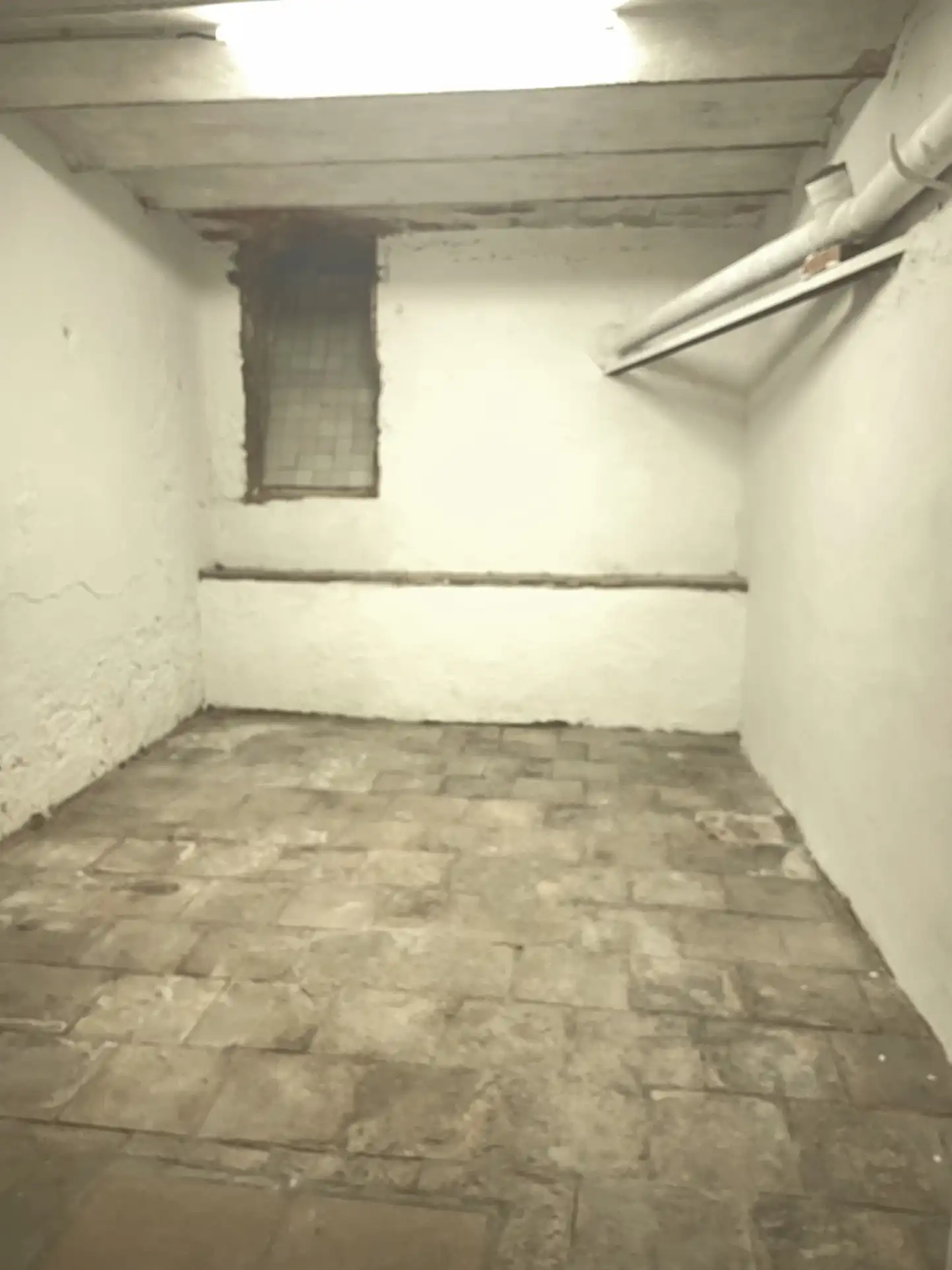 Appartement T3 4ᵉ étage avec ascenseur, cave et mansarde