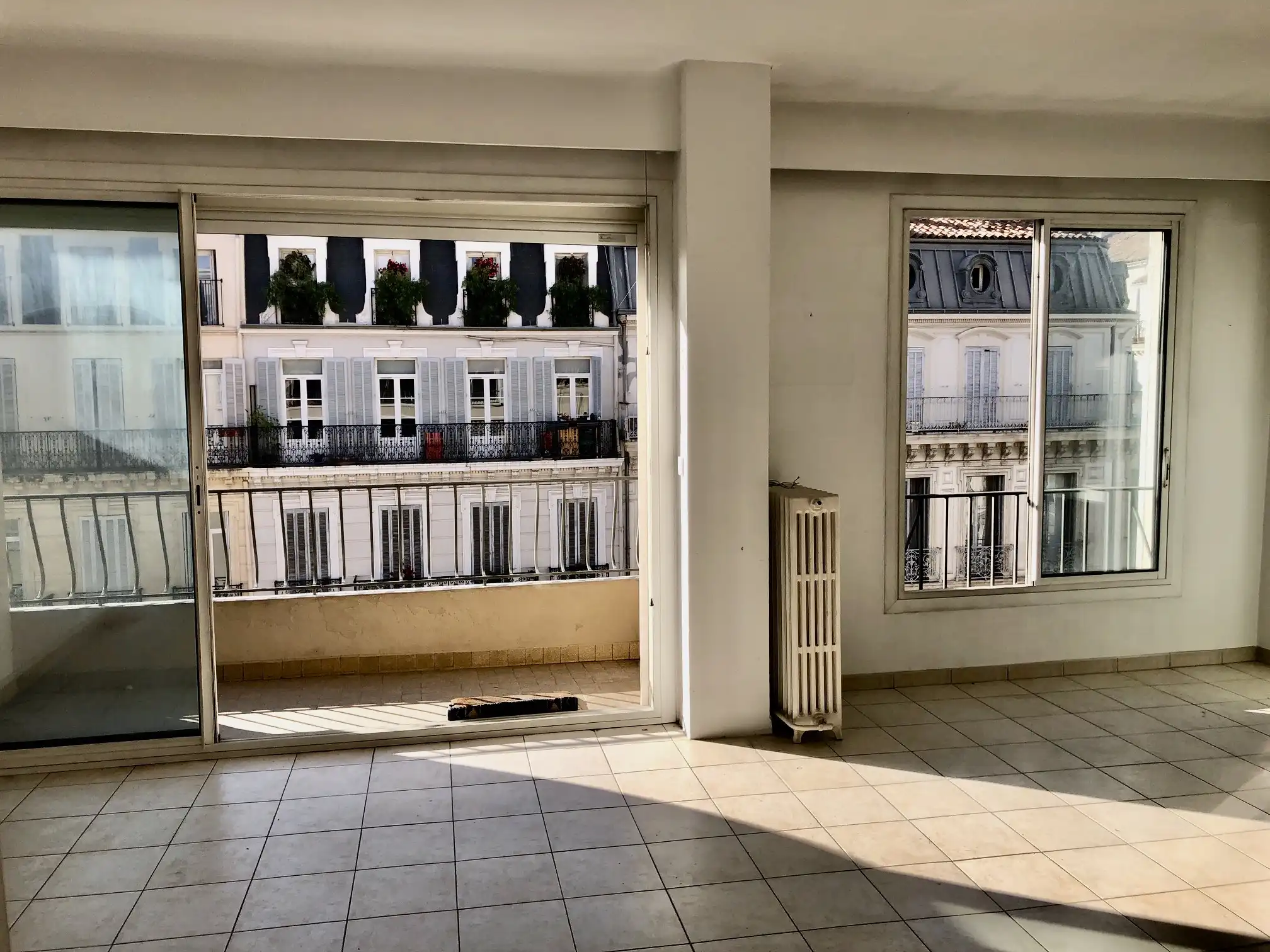 T3 5ᵉ étage avec large balcon avenue Vauban + cave