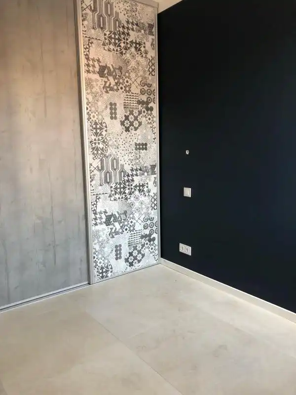 Très beau T3 6ᵉ et dernier étage avec ascenseur, à 30 m de Chalucet