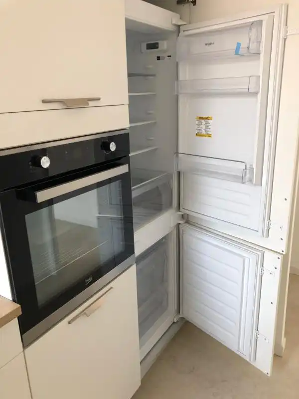 Très beau T3 6ᵉ et dernier étage avec ascenseur, à 30 m de Chalucet