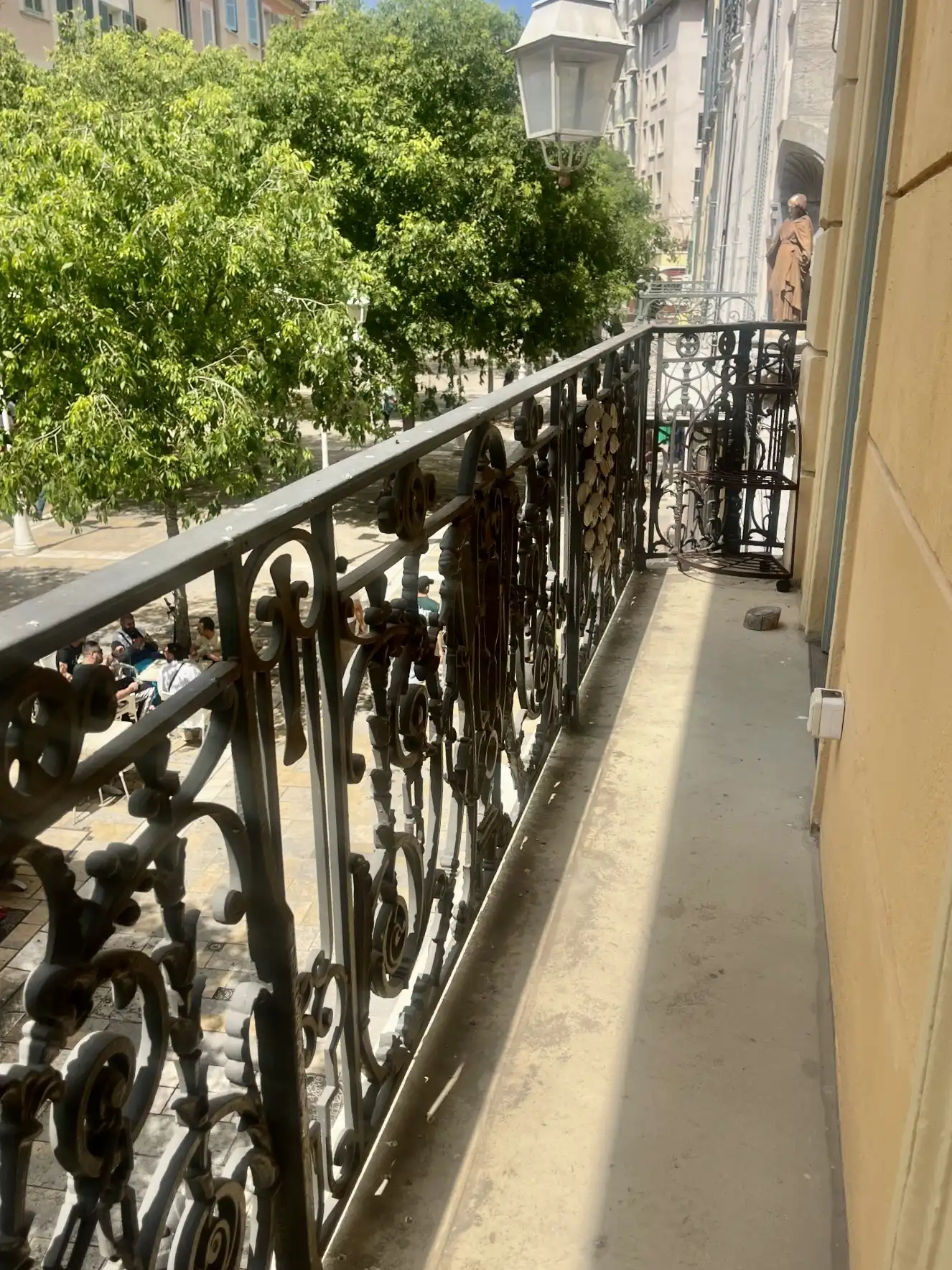 T1 meublé de 36 m² avec balcon à 2 minutes du port de Toulon