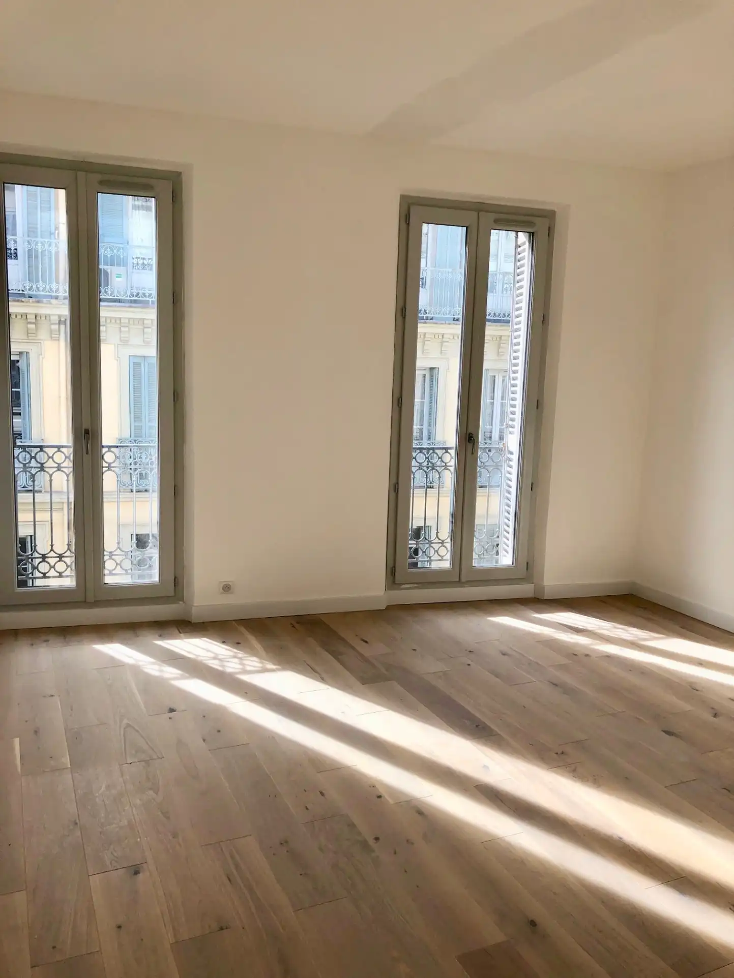 T5 RÉNOVÉ OPÉRA 173m² + grenier + CAVE